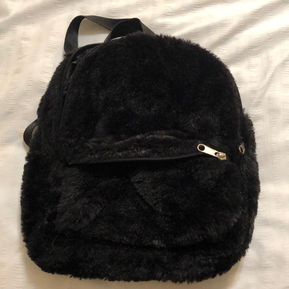 Shoulder bag